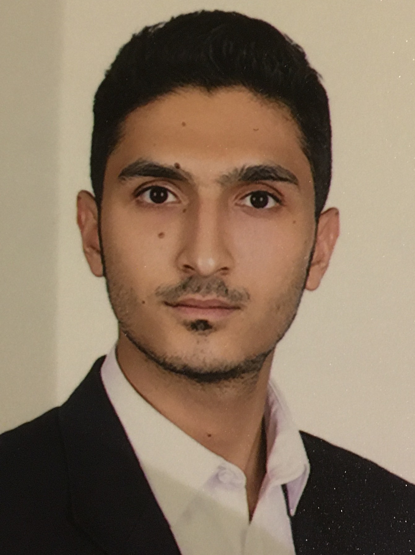 اعضا و مشاوران حقیقی -